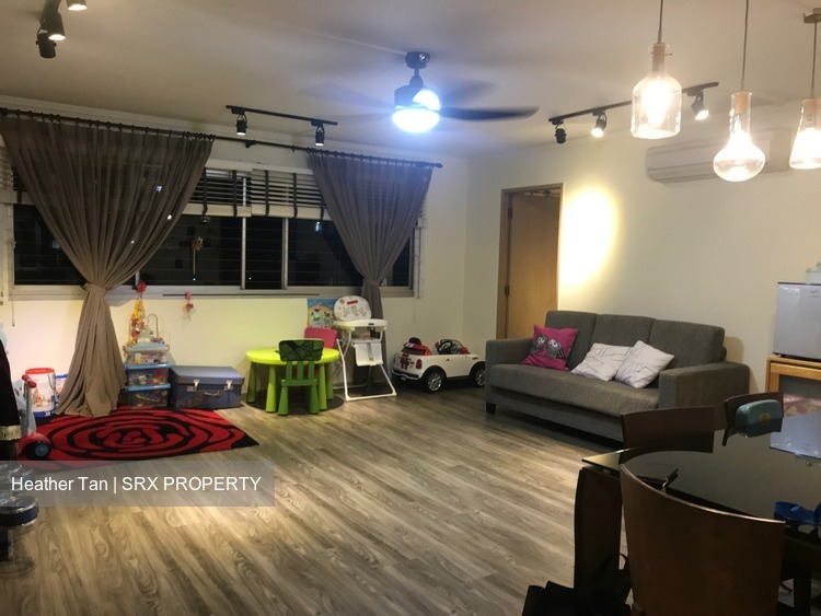 Blk 210 Choa Chu Kang Central (Choa Chu Kang), HDB 4 Rooms #202185022